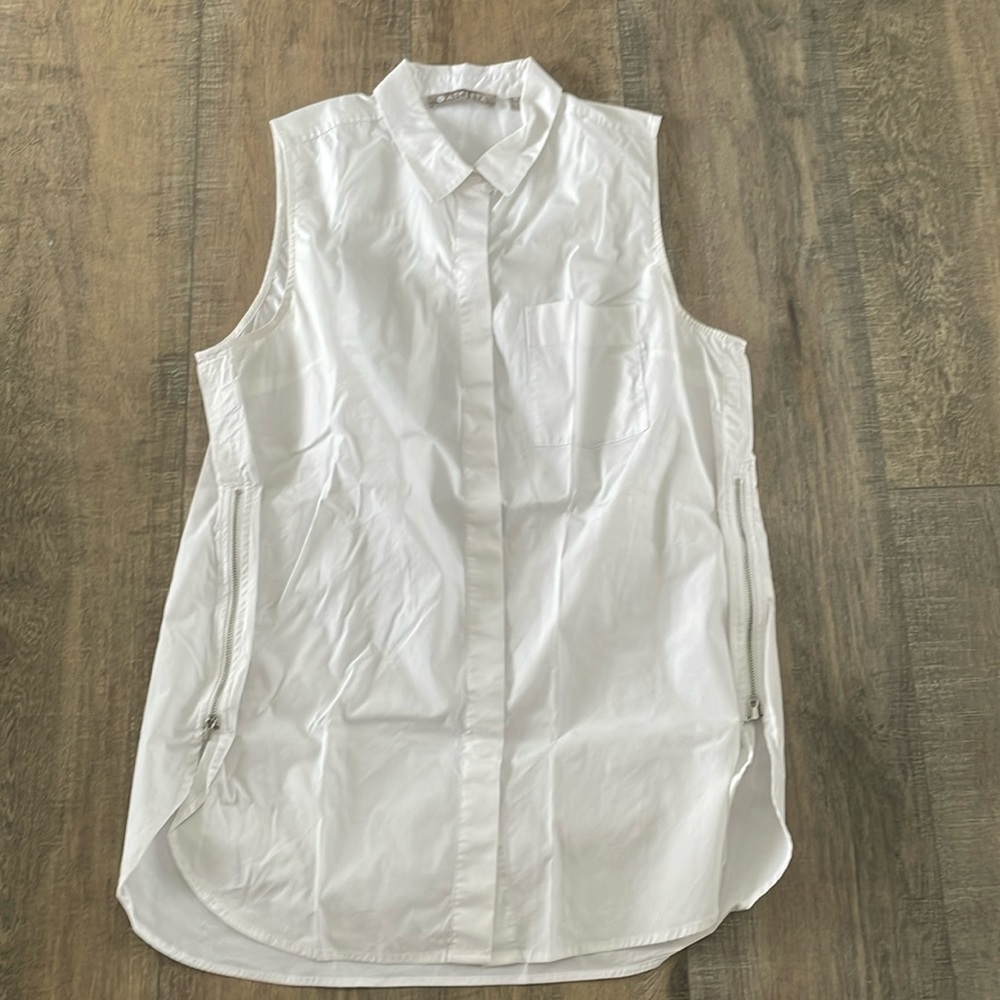 Athleta white Button Up Sleeveless Shirt Side Zip Tunic Tank Top Blouse